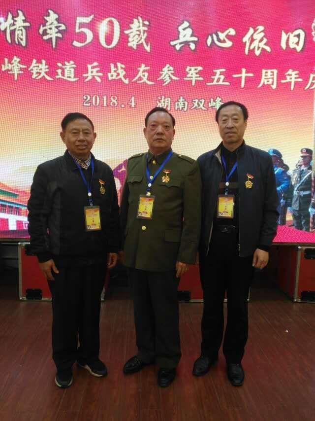 贡院匾额题字_贡元牌匾值钱吗_世贡第匾额