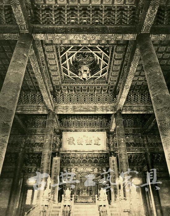 太和殿匾联_太和殿的匾额是什么意思_太和殿的匾额