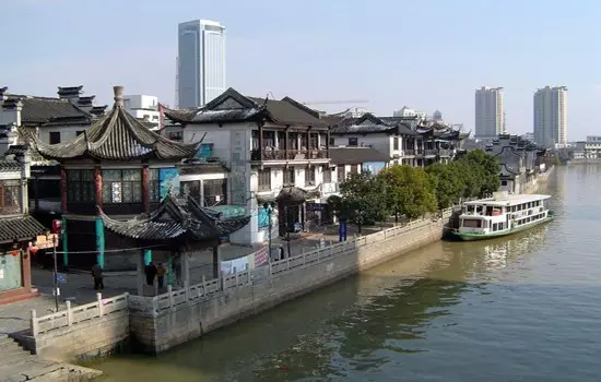 乾隆匾额题字_乾隆匾额_乾隆匾额价格