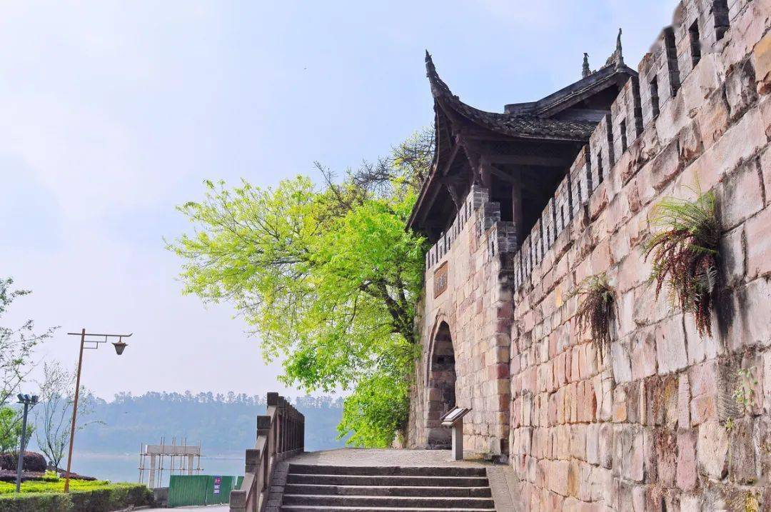 南山木栈道_南山木匾_南山寺牌匾