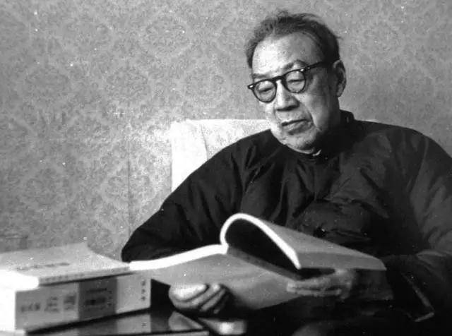 大雄宝殿横匾_大雄宝匾额_大雄宝殿的匾题什么字